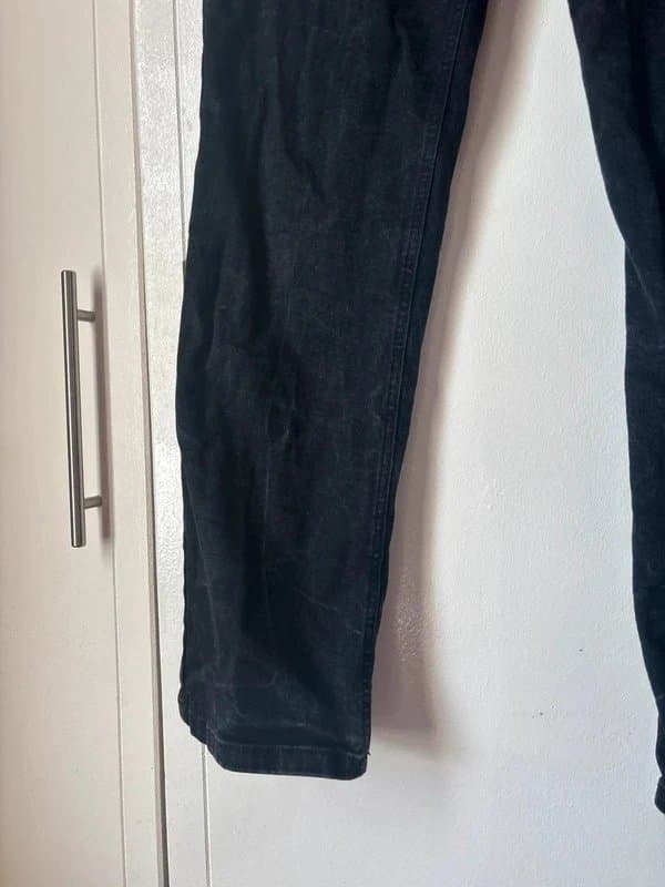 ASOS Asos black cigarette straight leg high wasited jeans w32 l32
