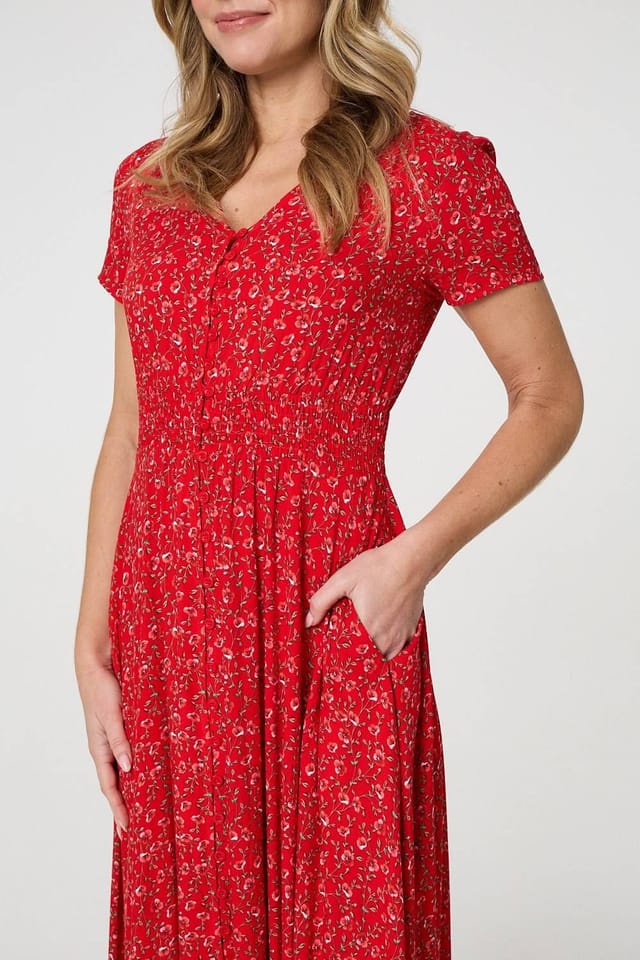 Izabel London Izabel London Women's Ditsy Floral A-Line Maxi Dress in Red - 2