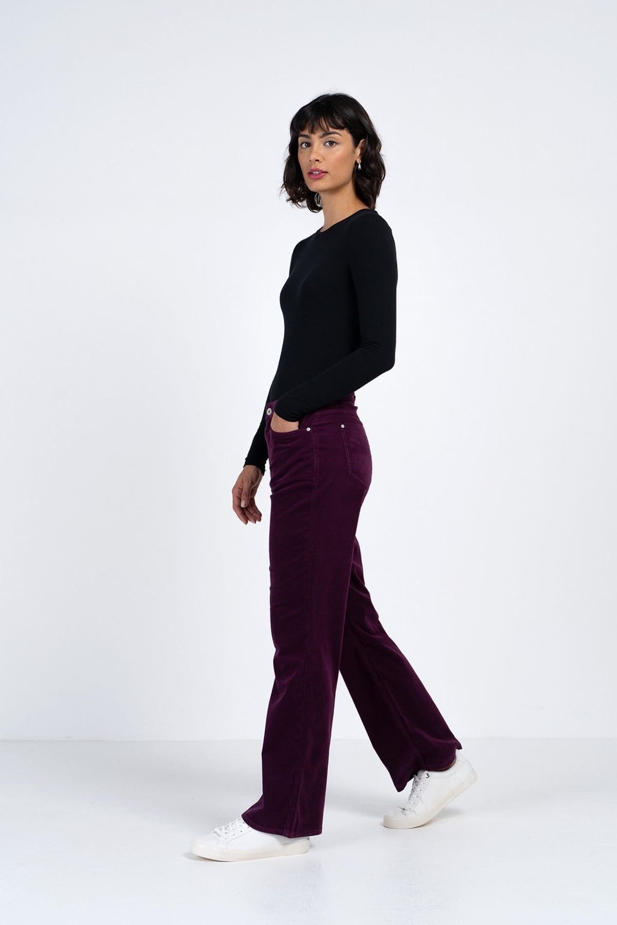 Kettlewell Kettlewell Women's Jamie Cord Bootcut Trousers in Aubergine - 4