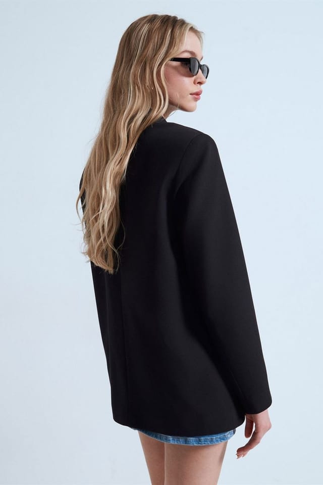 Dilvin Dilvin Women's Long Crepe Blazer Jacket in Black - 2
