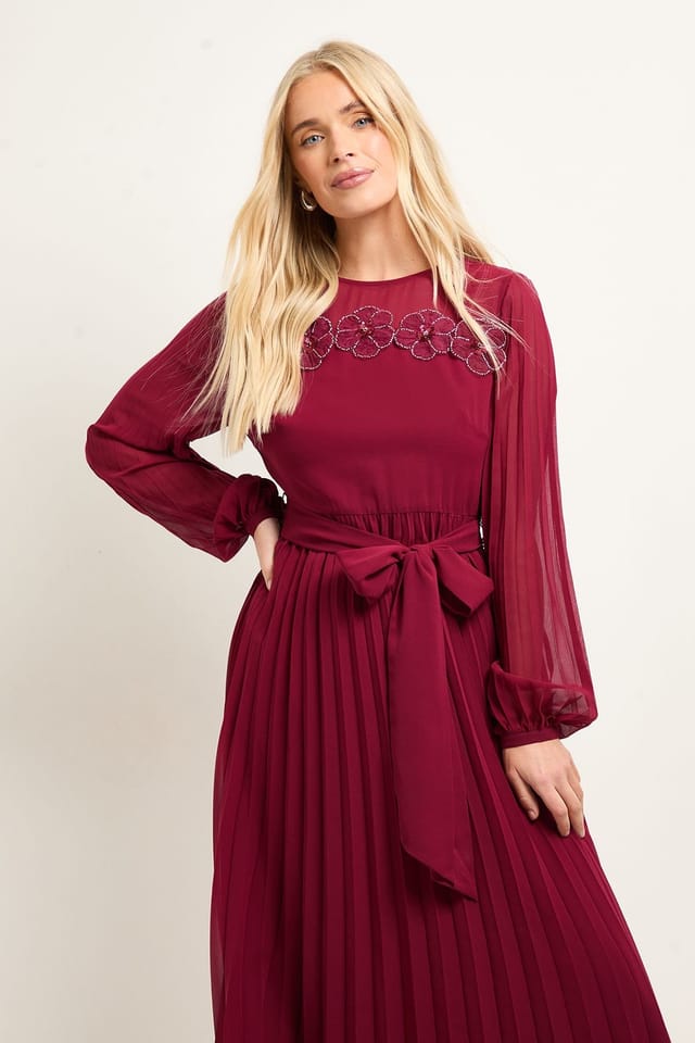 Wallis Wallis Women's Petite Pleated Floral Trim Midi Dress in Berry - 2