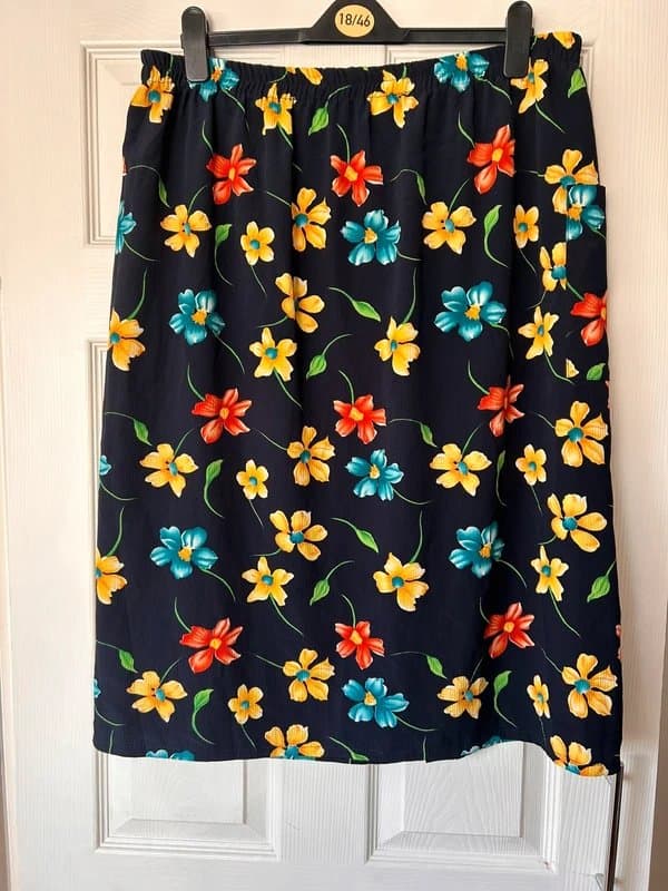 Vintage Dressing Vintage Floral Midi/Knee length Skirt