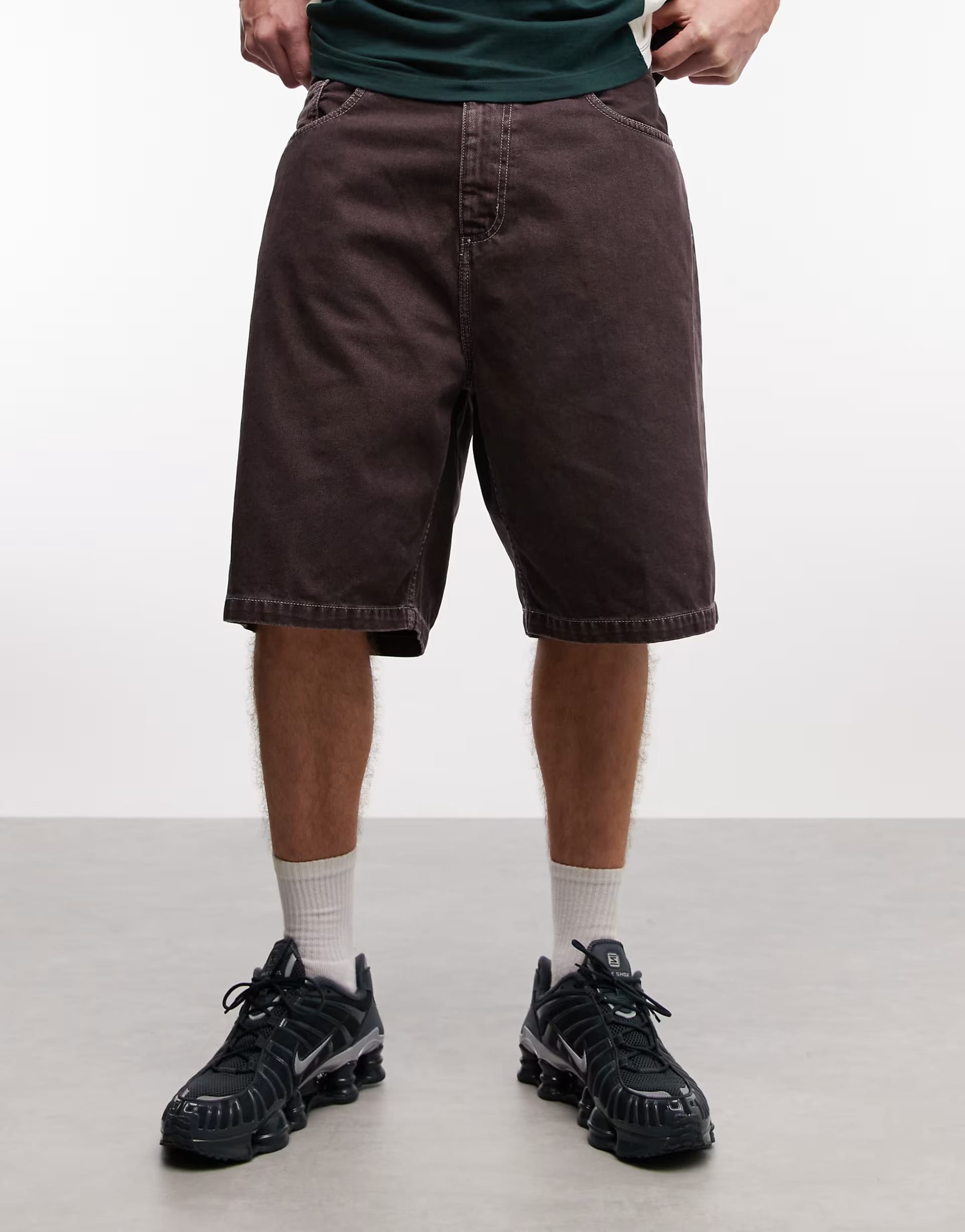 Carhartt WIP Brandon Loose-Fit Shorts in Brown