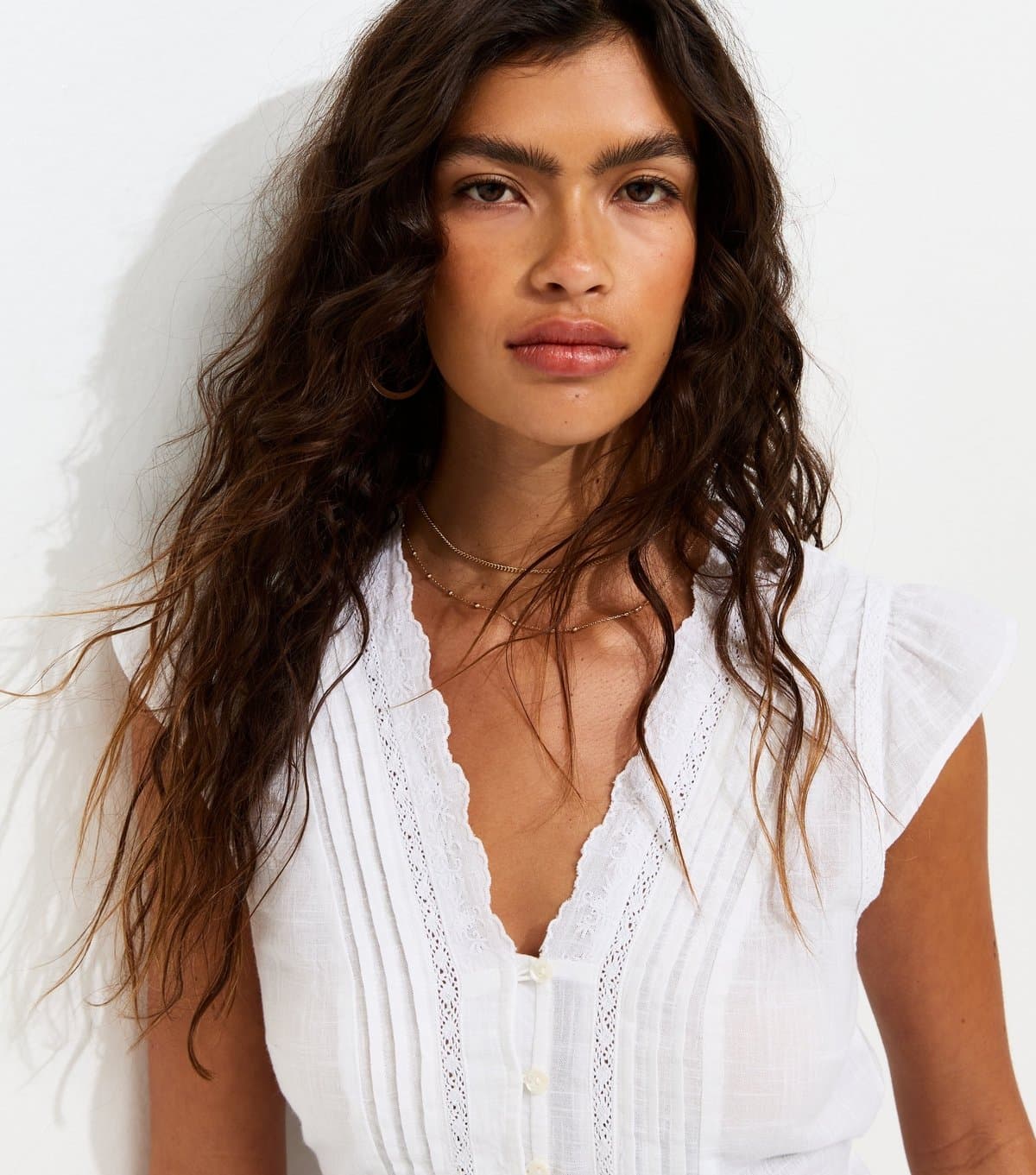 New Look Women's White Cotton Lace Trim Button Front Tea Top New Look