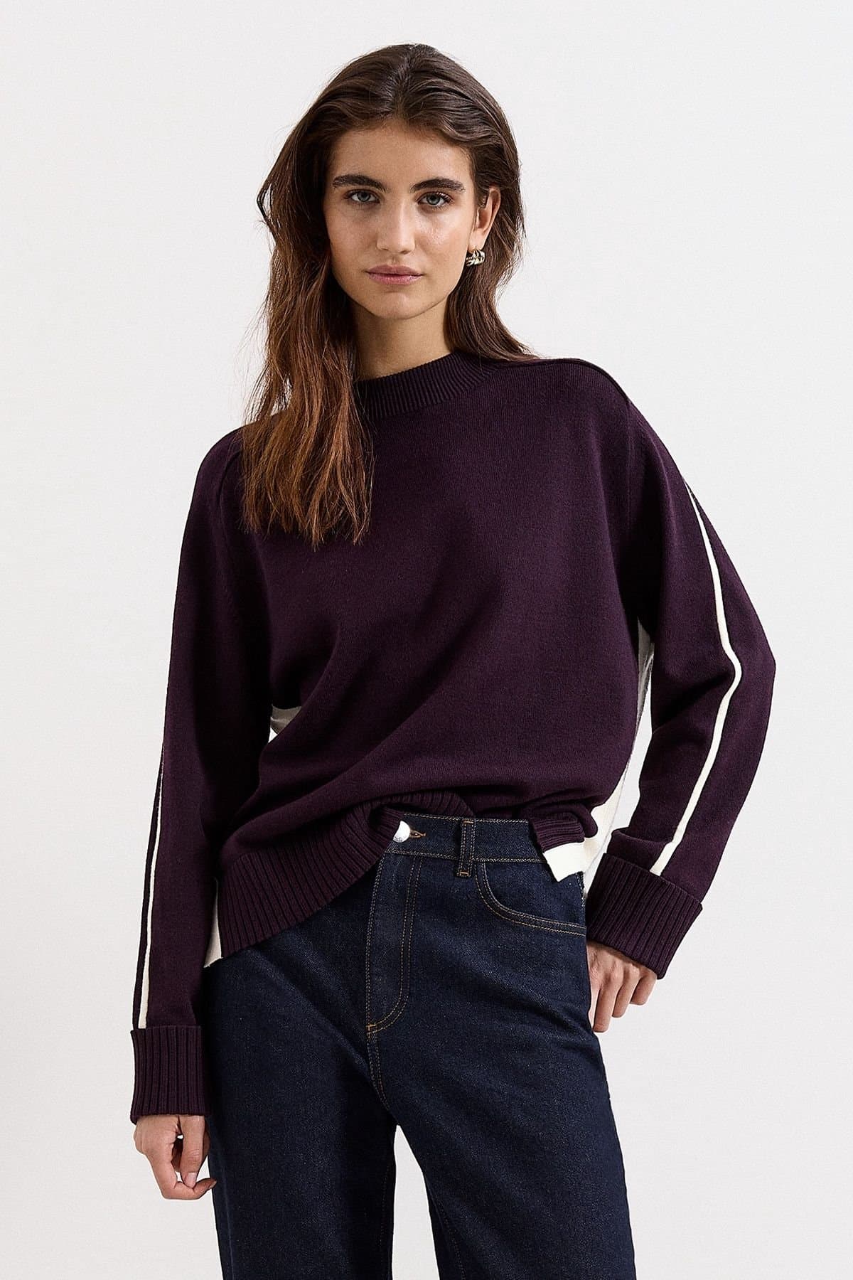 Phase Eight Phase Eight Women's Hallie Tipped Knitted Jumper in Wine