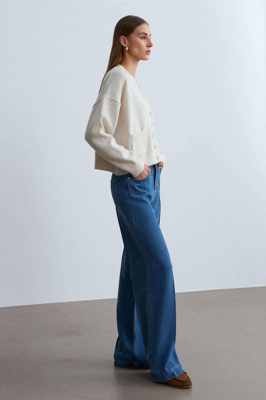 Dilvin Dilvin Women's High-Waist Wide-Leg Tencel Jeans in Mid Blue