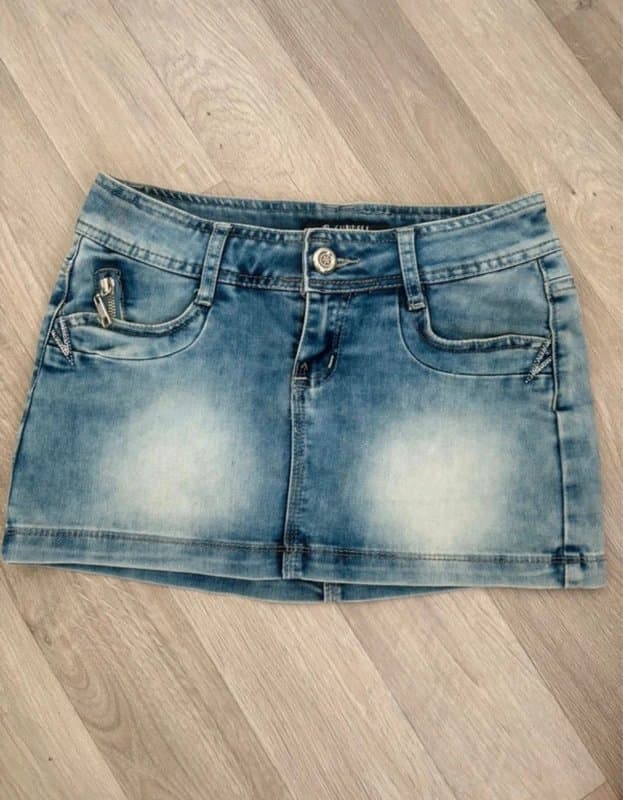 Jr cumpess Y2K JR Cumpess Ultra Low Rise Denim Micro Mini Skirt w/ Rhinestone Pocket Details Size 27