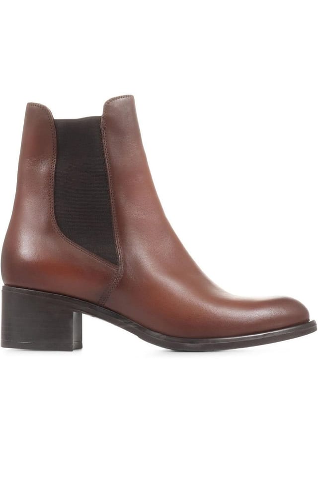 Jones Bootmaker Jones Bootmaker Women's Doria Heeled Leather Chelsea Boots in Tan - 2
