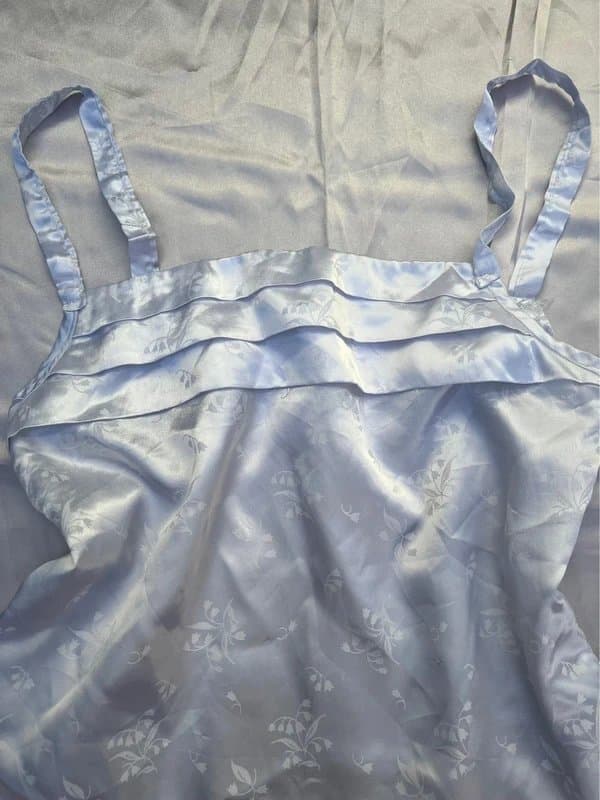 Vintage satin flowy babydoll style vintage top