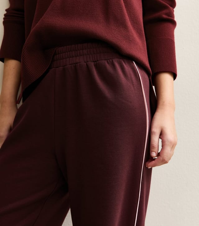 New Look Women's Dark Burgundy Side Stripe Wide Leg Joggers New Look - 3