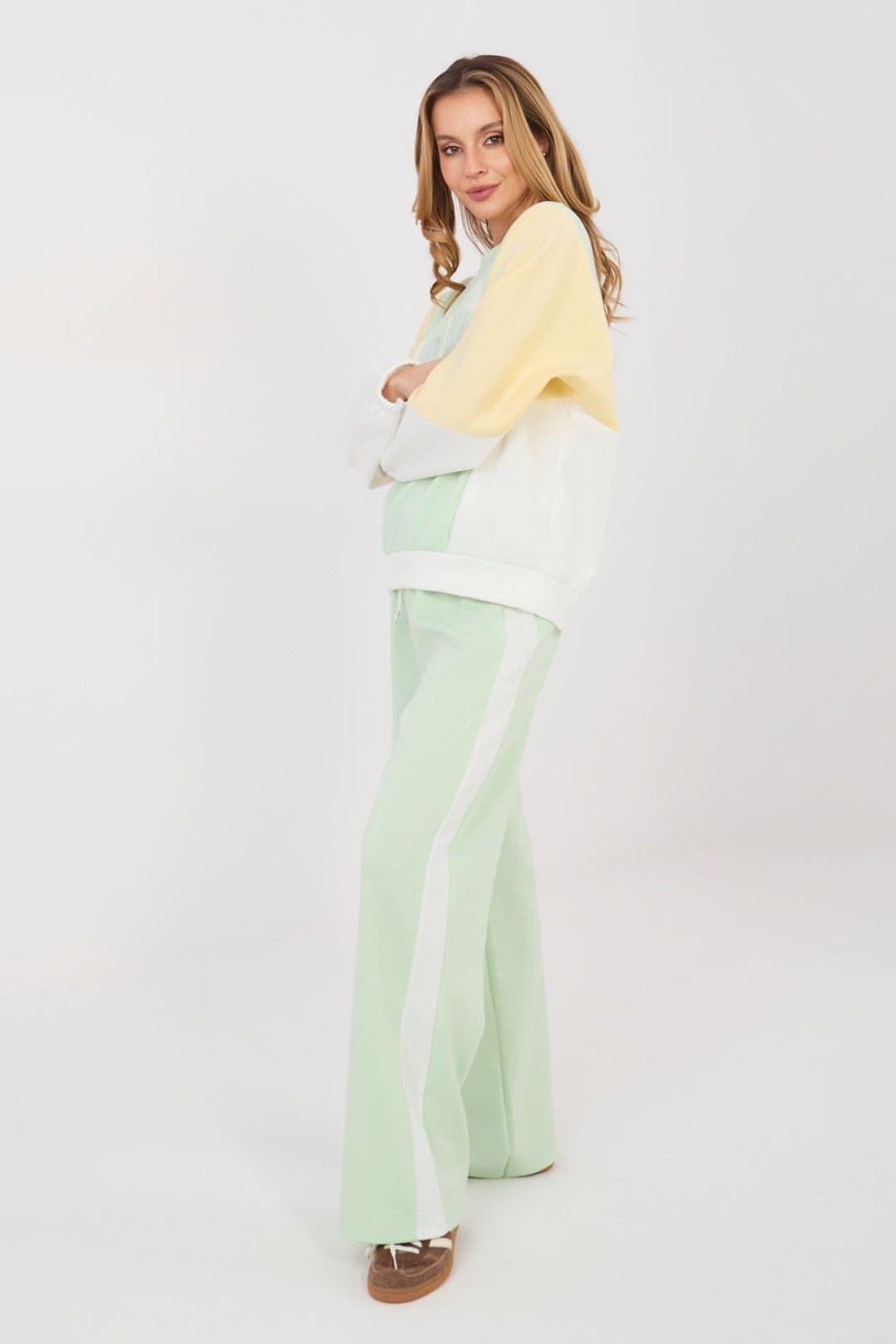 Love Lace Love Lace Women's Butter Soft Sequin Graphic Tracksuit Set in Green