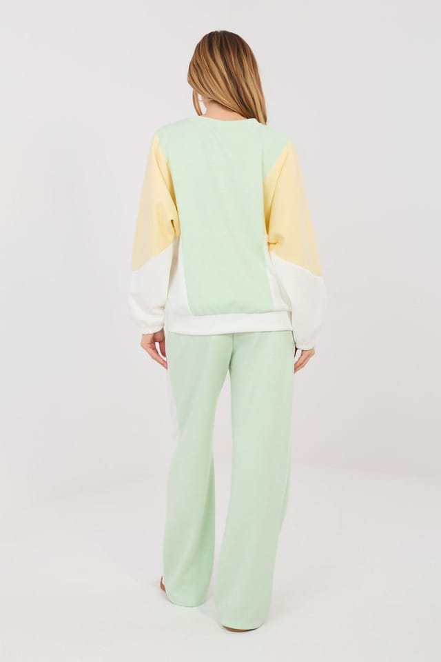Love Lace Love Lace Women's Butter Soft Sequin Graphic Tracksuit Set in Green - 2