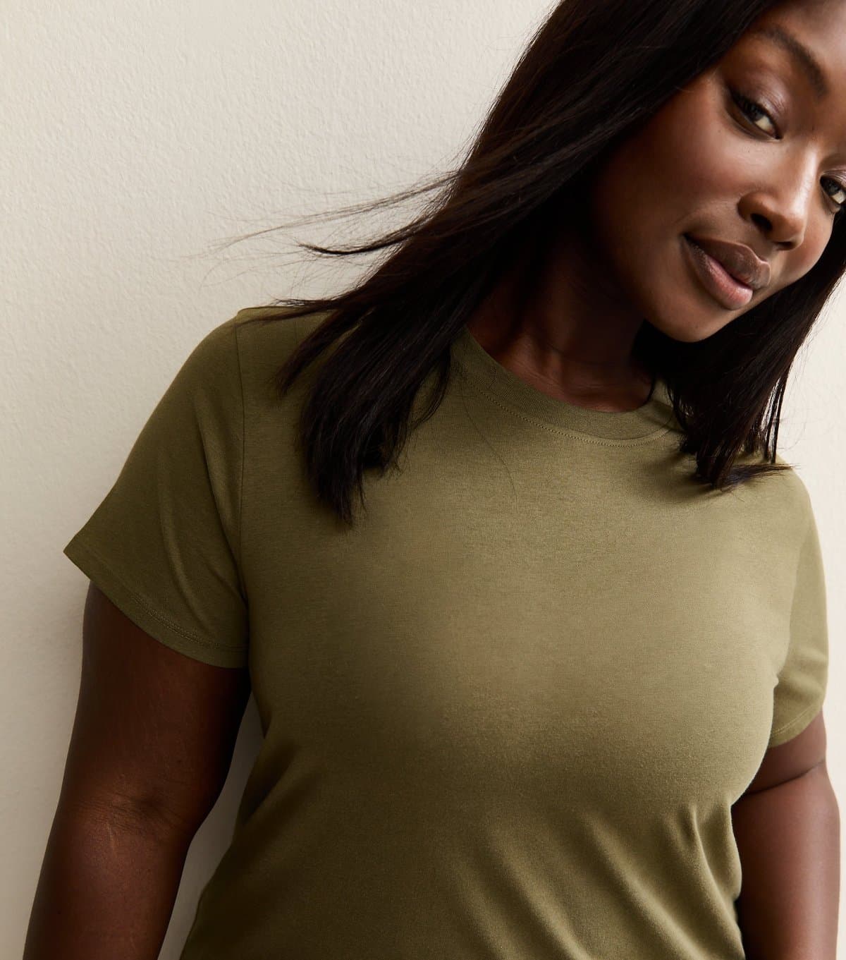 New Look Women's Plus Size Green Crew Neck T-Shirt Curves New Look