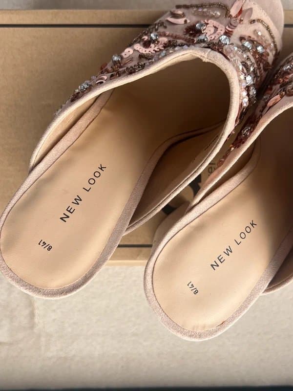 New Look Chunky embellished mule heels