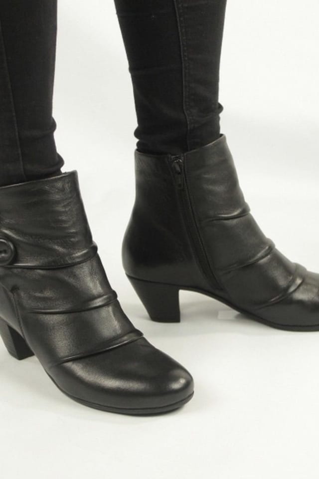 Cipriata Cipriata Women's Emma Button Ankle Boot in Black - 2
