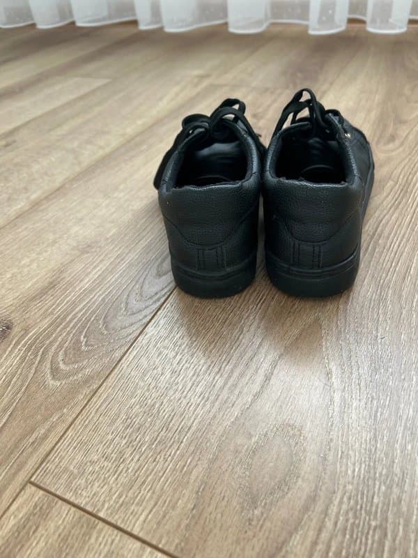 New Look Women leather look metal trim trainers size 5 New Look
