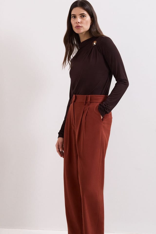 Phase Eight Phase Eight Women's Wide-Leg Tailored Trouser in Brown - 3