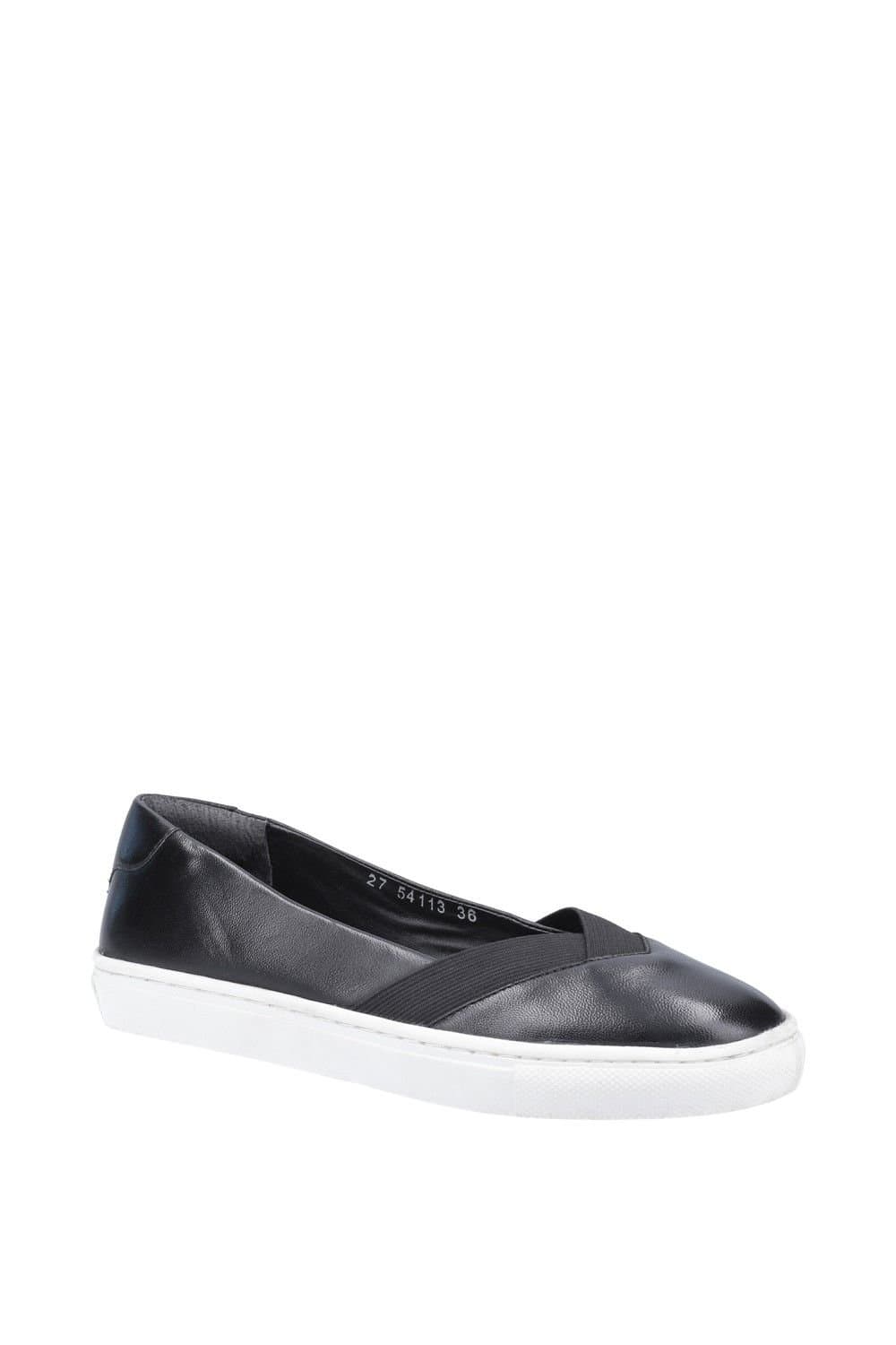 Hush Puppies Hush Puppies Women's 'Tiffany' Smooth Leather Slip On Shoes in Black