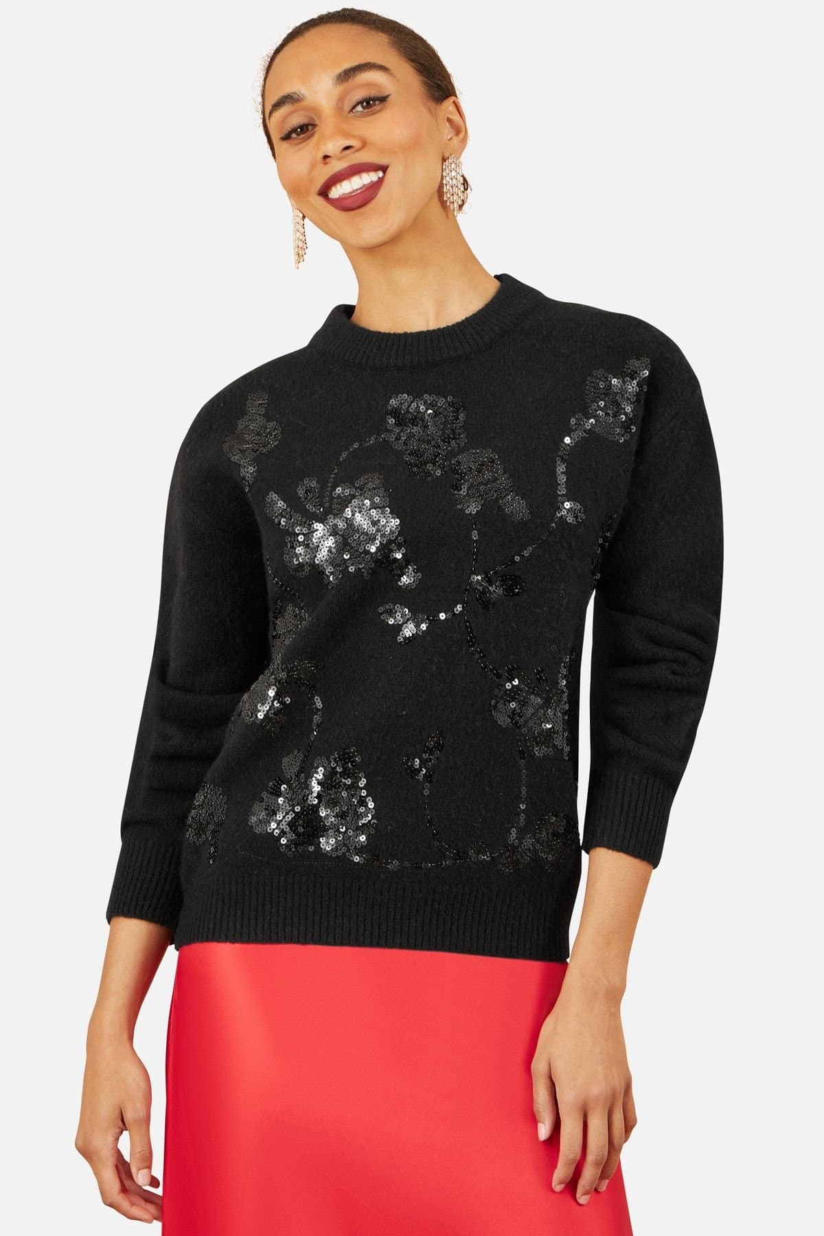 Yumi Yumi Women's Black Relaxed Knitted Jumper With Sequin Detail