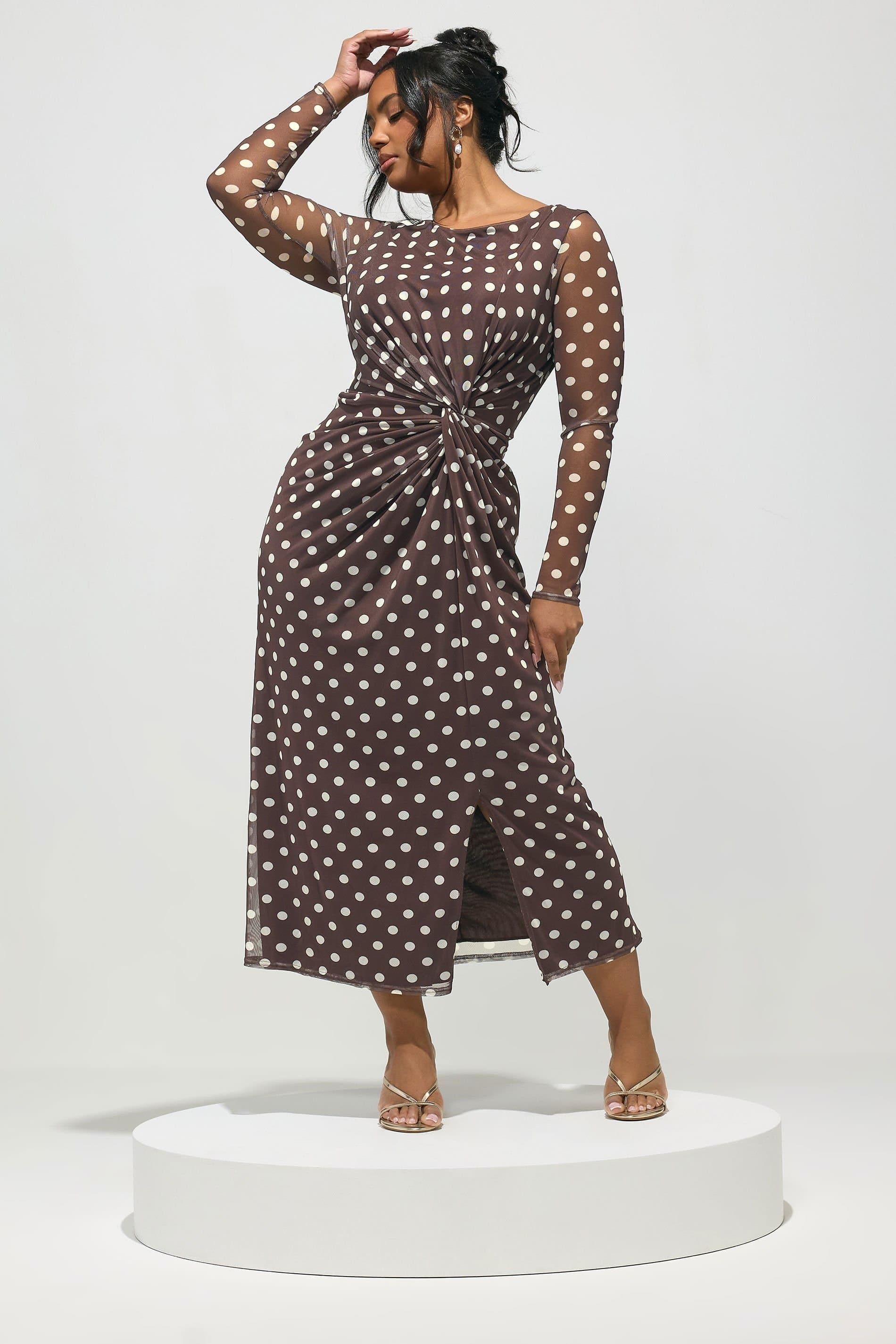 Yours Yours Women's Polka Dot Maxi Dress in Chocolate