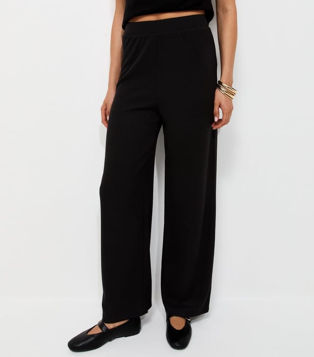New Look Women's Black Soft Touch Wide Leg Trousers New Look - 2