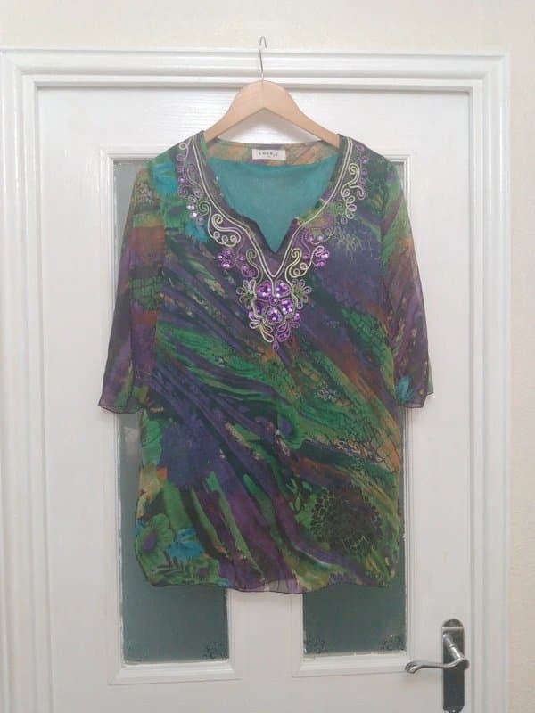 Edera Chiffon tunic