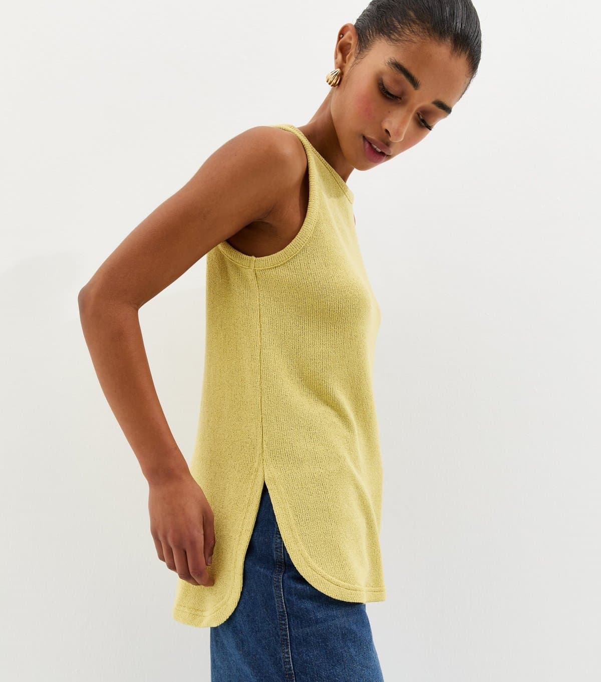 New Look Women's Light Green Textured Soft Touch Vest Top New Look