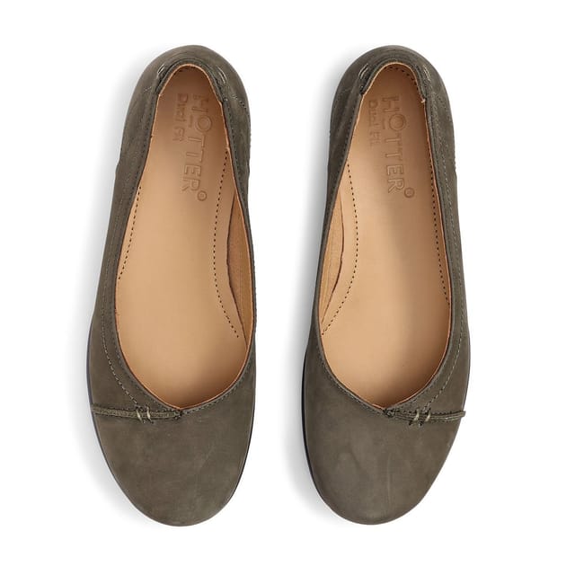 Hotter Hotter Women's Wide Fit 'Robyn II' Ballet Pumps in Khaki - 3