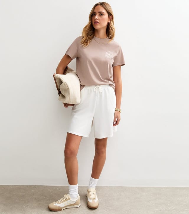 New Look Women's Mink Crest Logo Crew Neck T-Shirt New Look - 3