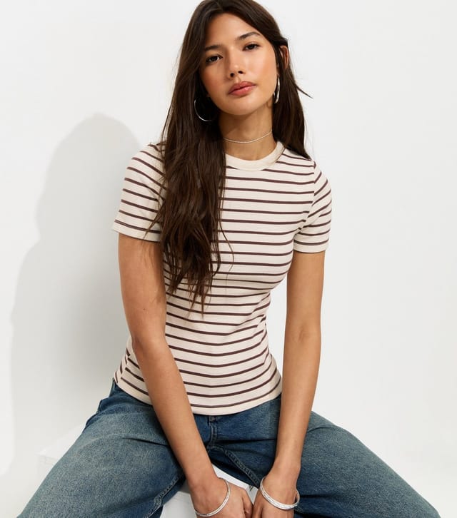 New Look Women's Brown Striped Cotton Rich T-Shirt New Look - 2