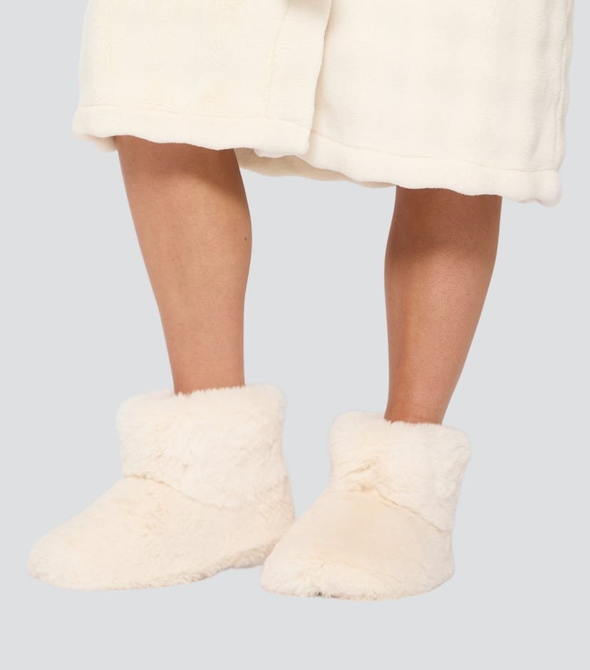 Loungeable Women's Cream Faux Sherpa Lined Slipper Boots Loungeable New Look - 1