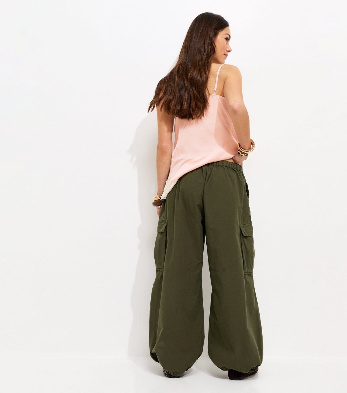 New Look Women's Petite Dark Khaki Cotton Cargo Trousers New Look - 4