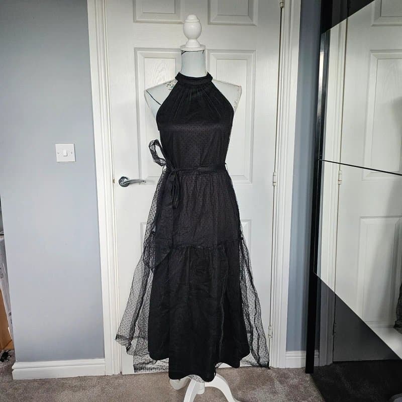 New Look New Look black halter neck midi dress, size 10