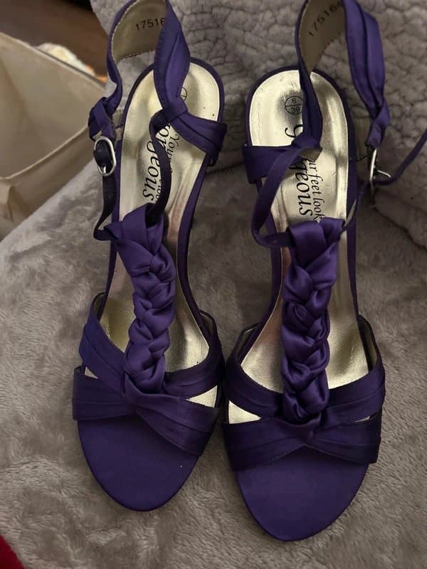 New Look New Look BNWT size 6 purple heels