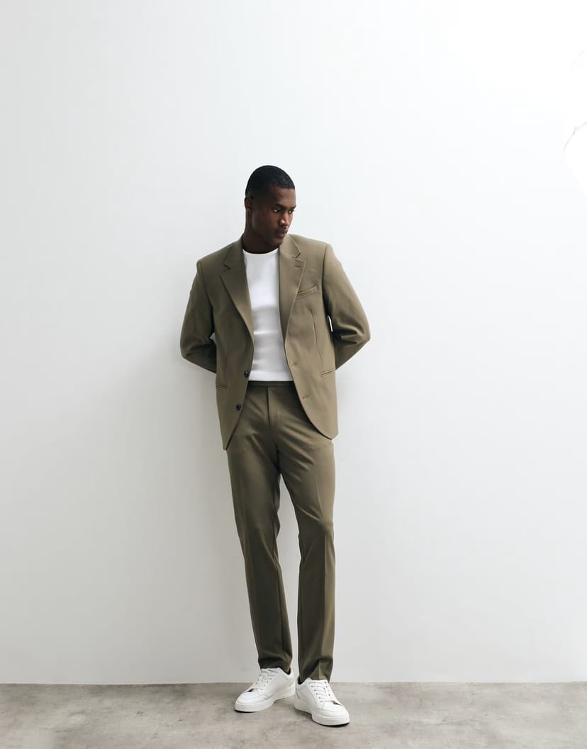 ASOS ASOS DESIGN FlexMax™ skinny suit trousers in olive green - 1