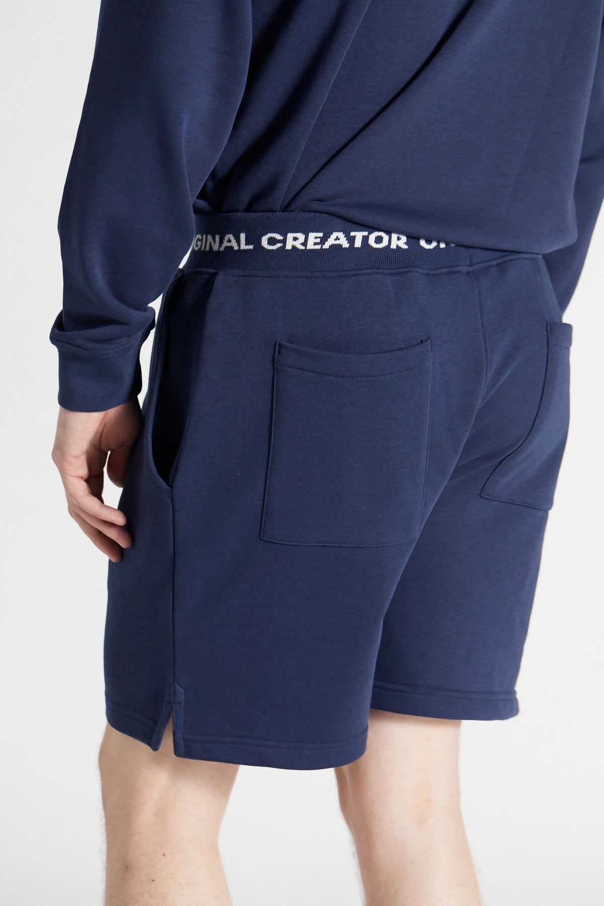 Original Creator Original Creator Men's Essential Shorts in Blue - 4