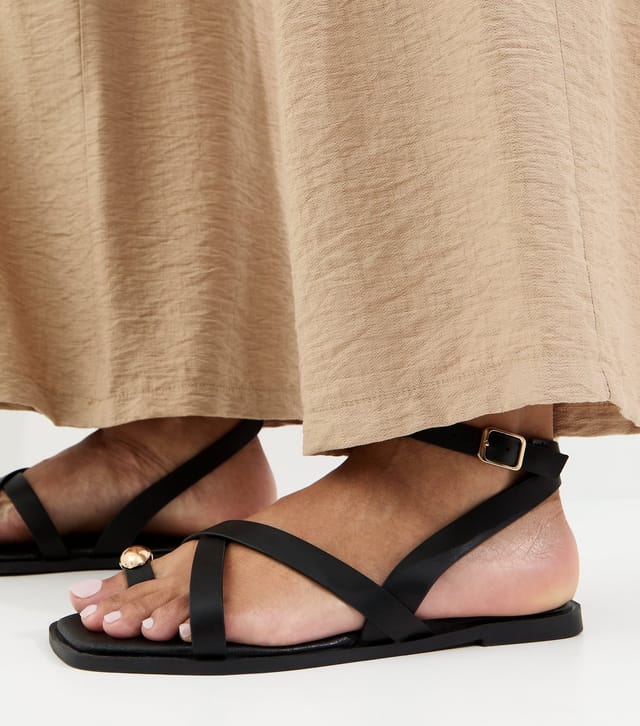 New Look Women's Black Faux Leather Multi Strap Toe Ring Flat Sandals Vegan New Look - 2