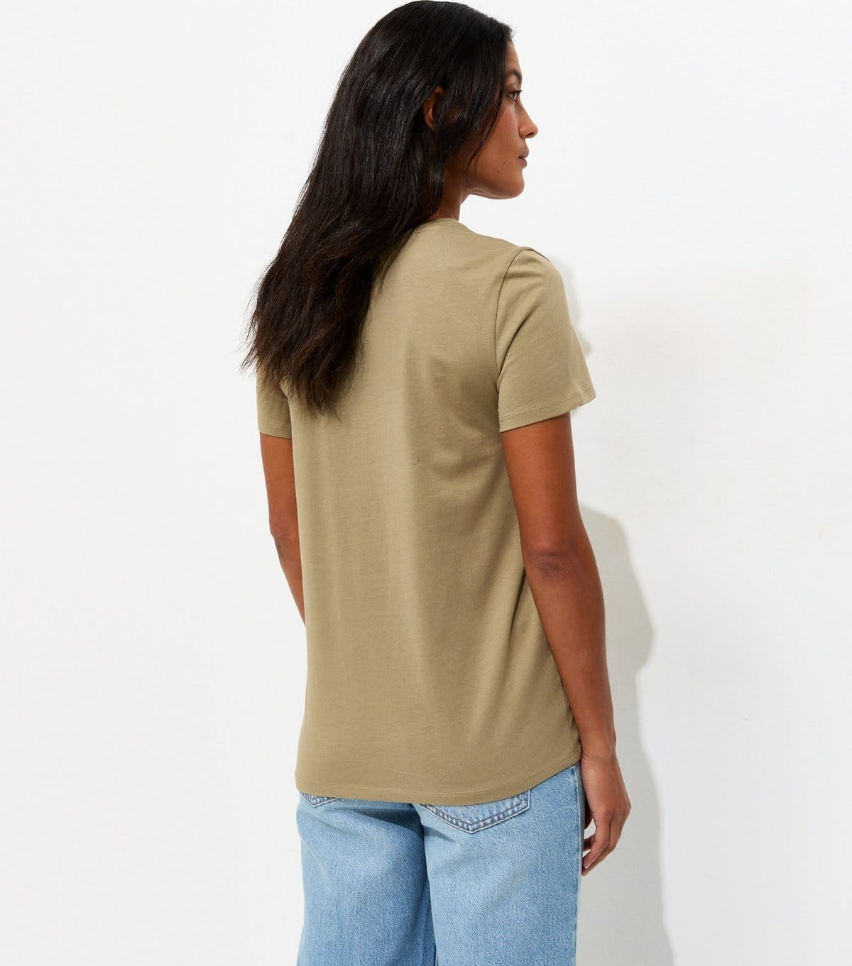 New Look Women's Maternity Light Khaki Crew Neck T-Shirt New Look - 4