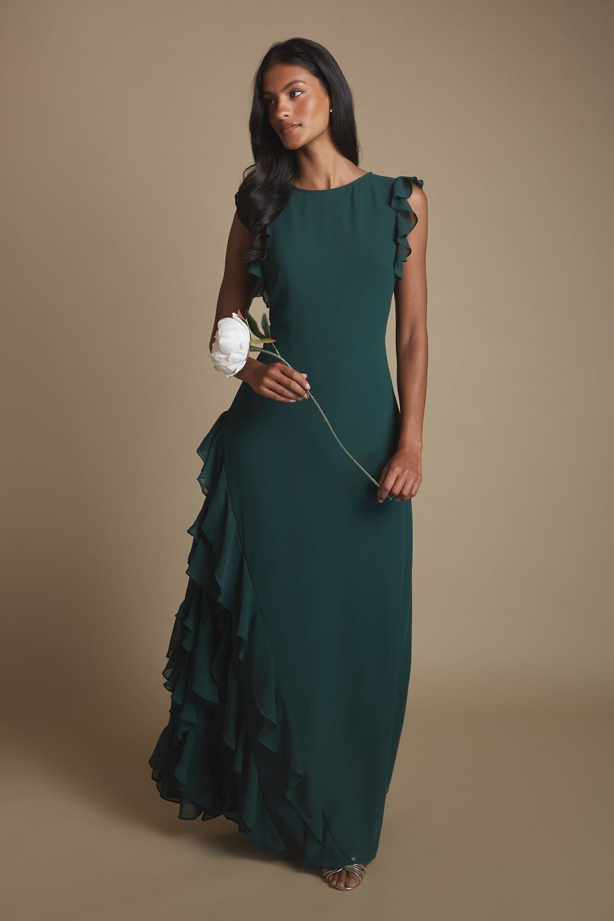 Coast Coast Women's Petite Honoured Ruffle Georgette Maxi Bridesmaid Dress in Emerald