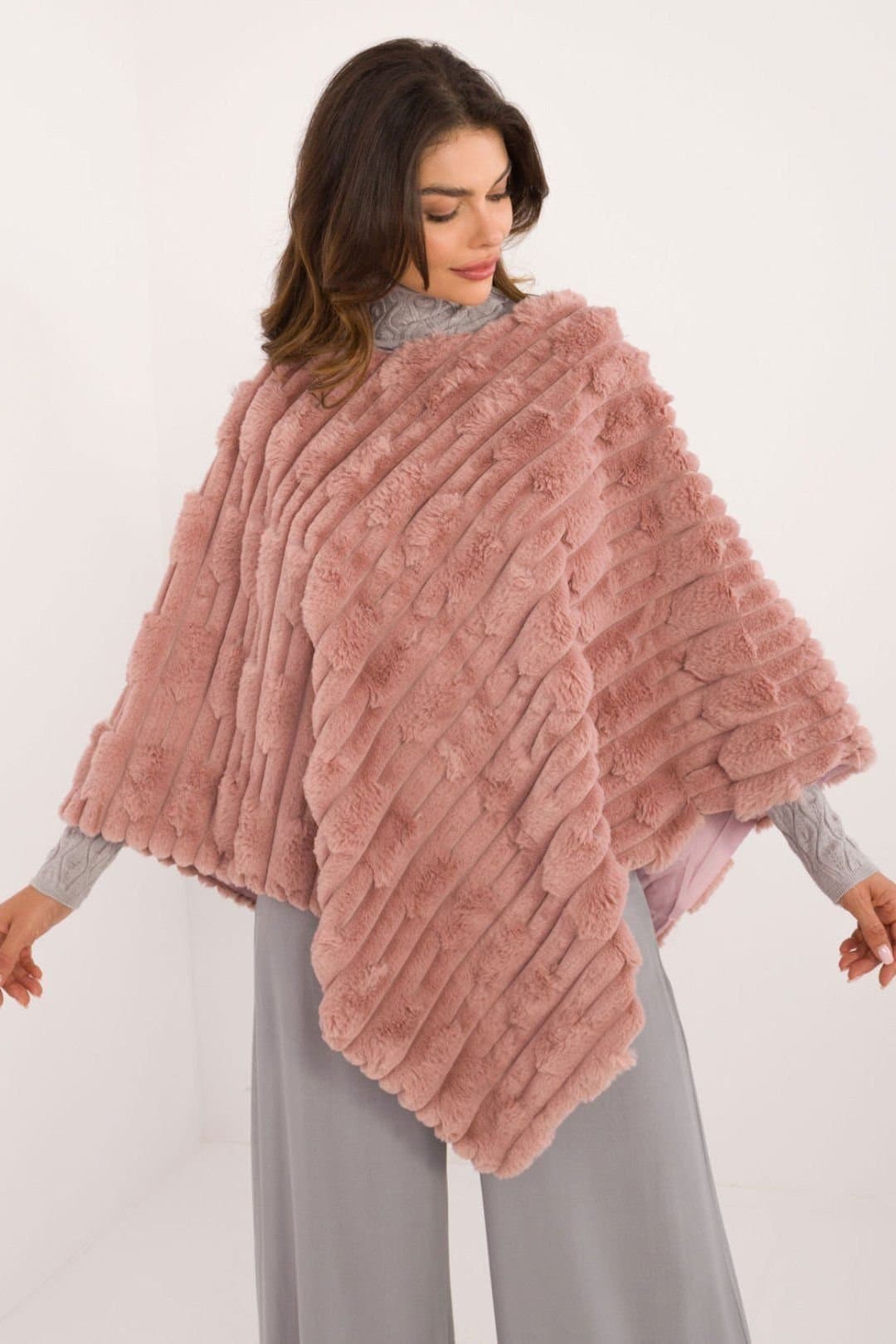 Love Lace Love Lace Women's Casual Lined Polyester Textured Poncho in Pink
