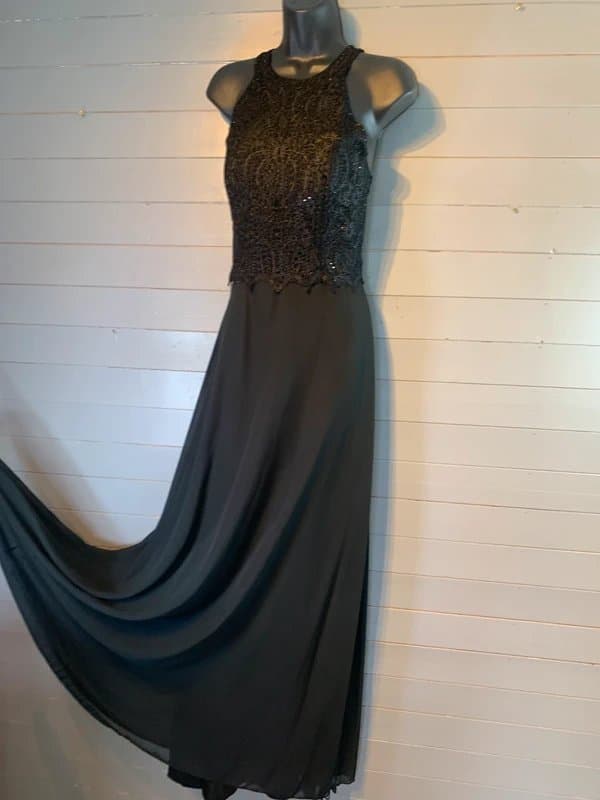 Evening Dress Stunning black beaded prom occasion dress size 10