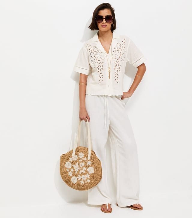 New Look Women's Off White Lightweight Cutwork Crop Scallop Hem Shirt New Look - 3