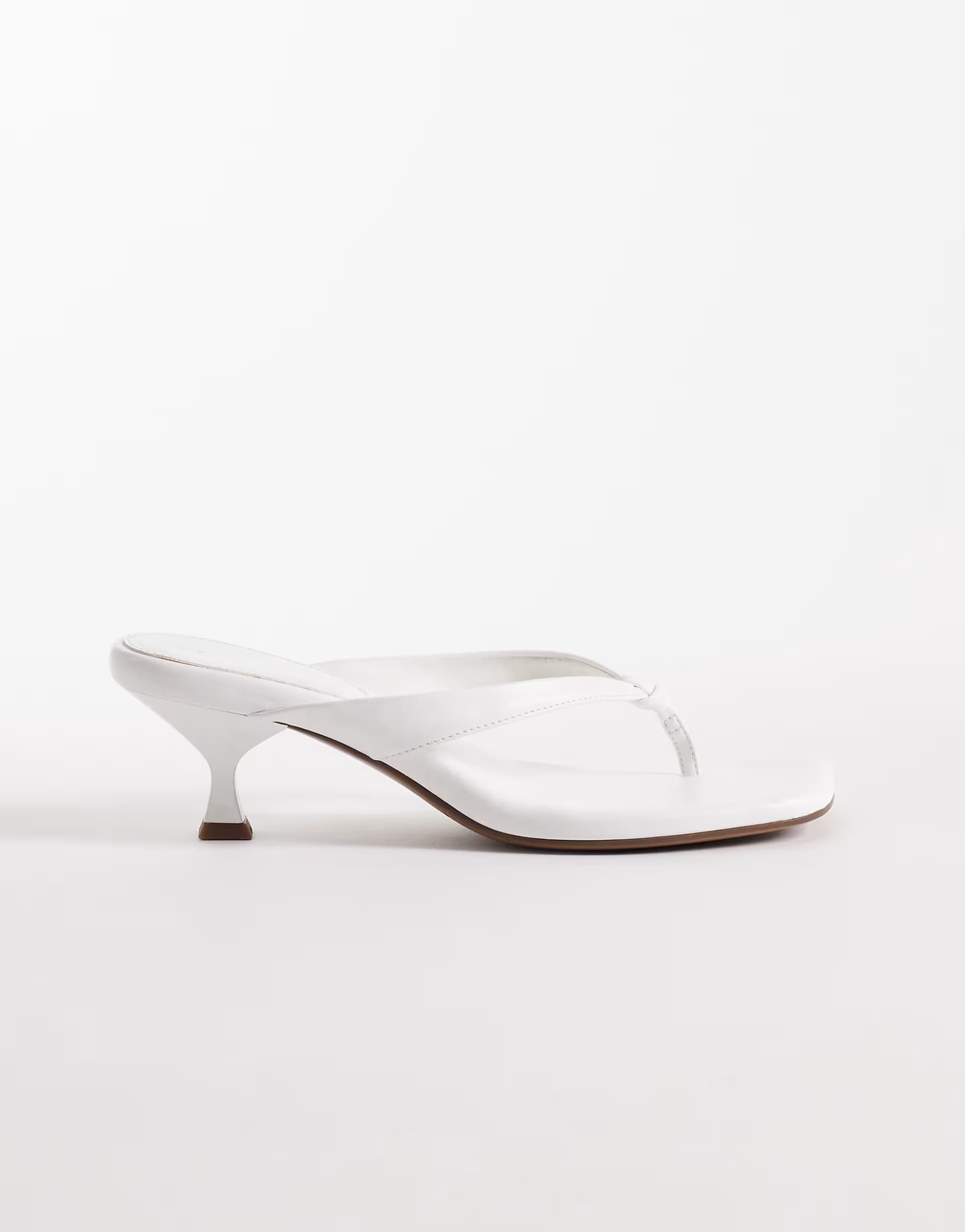 ASOS ASOS DESIGN Havana toe thong kitten heel sandals in white