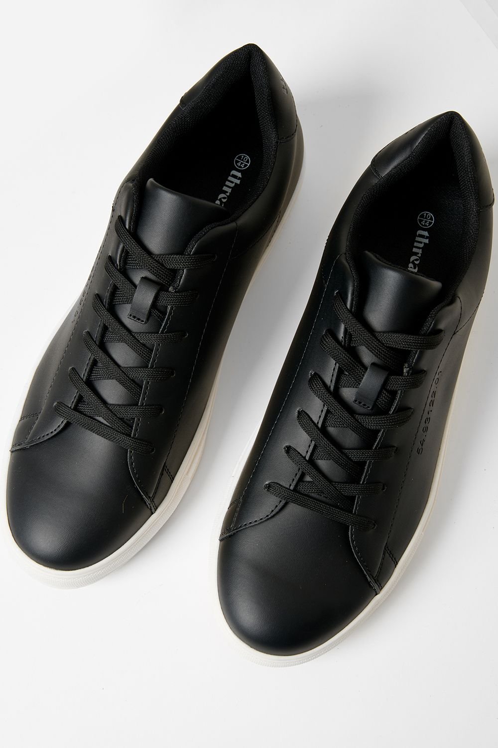 Threadbare Threadbare Men's Lace-Up Faux Leather Court Trainers in Black - 2