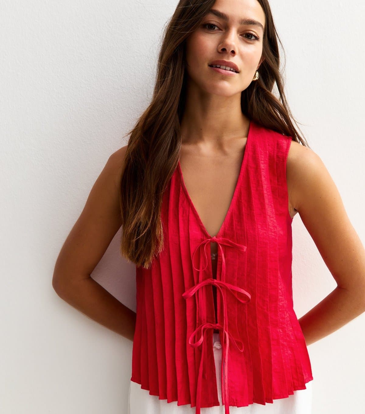 New Look Women's Petite Red Pleated Tie Front Sleeveless Top New Look