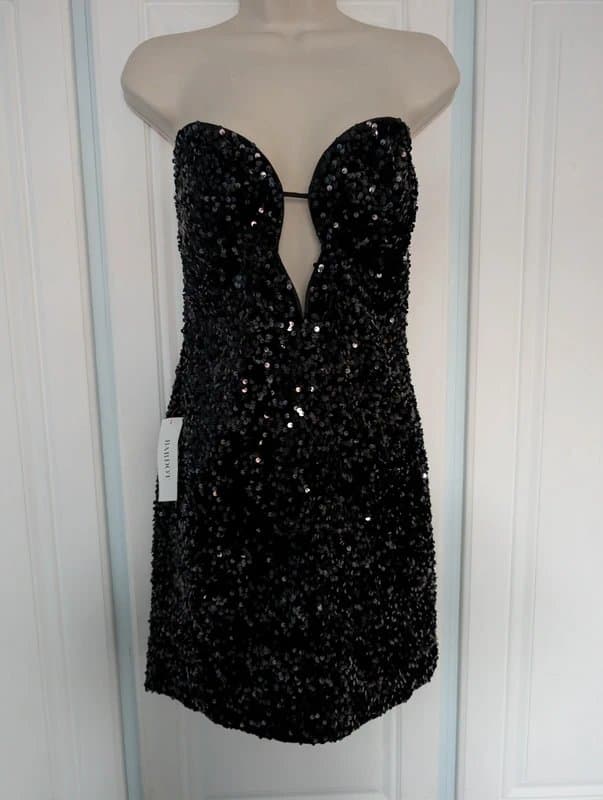Bardot Bardot velvet sequin mini dress in black size 10