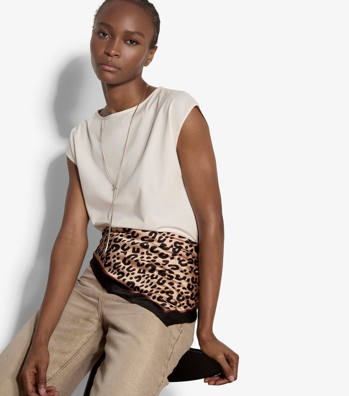 Apricot Apricot Cream Slash Neck T-Shirt