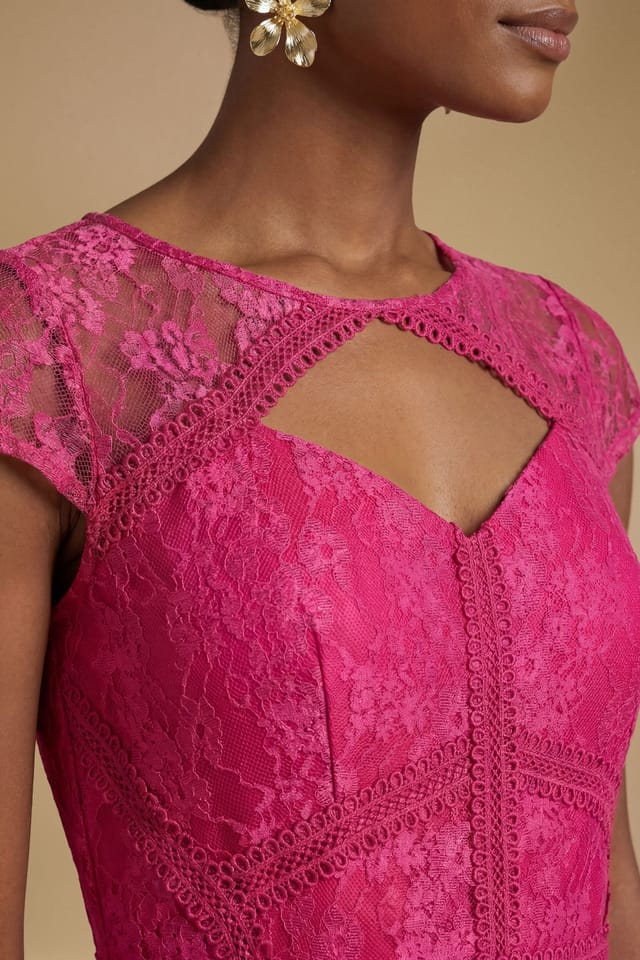 Oasis Oasis Women's Premium Chantilly Lace Maxi Dress in Hot Pink - 3