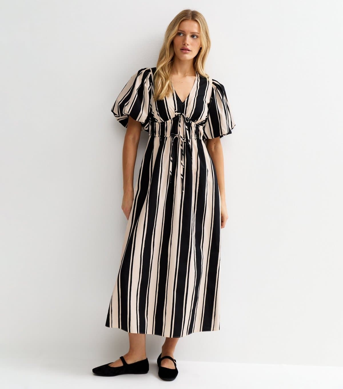 New Look Women's Black Striped Puff Sleeve Midi Dress New Look