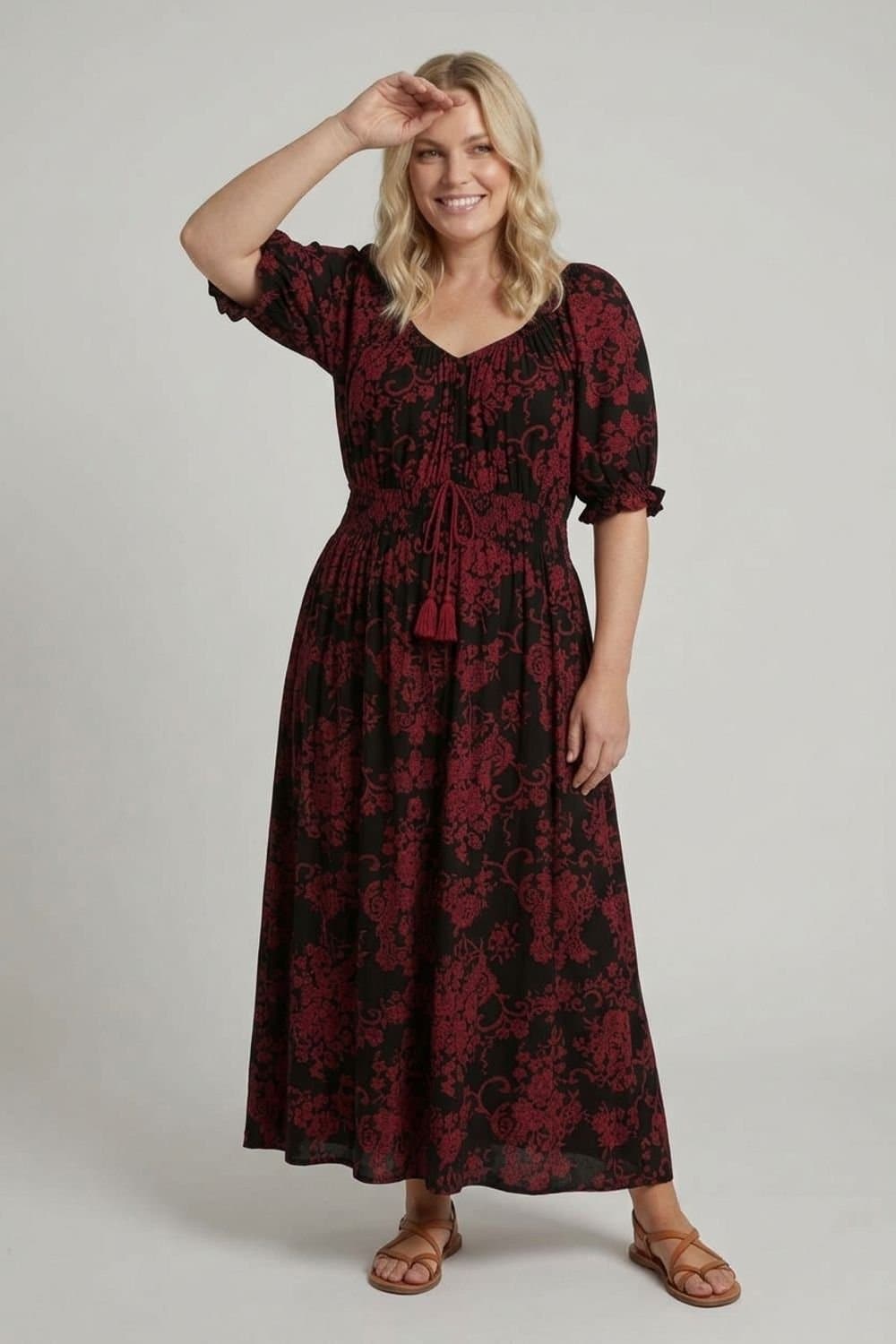 Izabel London Izabel London Women's Curve Baroque Print A-Line Maxi Dress in Black